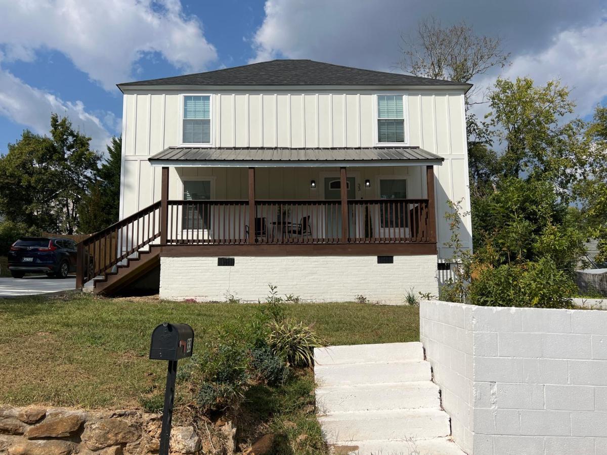 5Br 4B Huge Space With 2 Level Game Barn Greenville Exterior photo